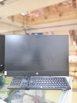 Desktop Computer HP 8GB Intel Core i5 SSD 512GB