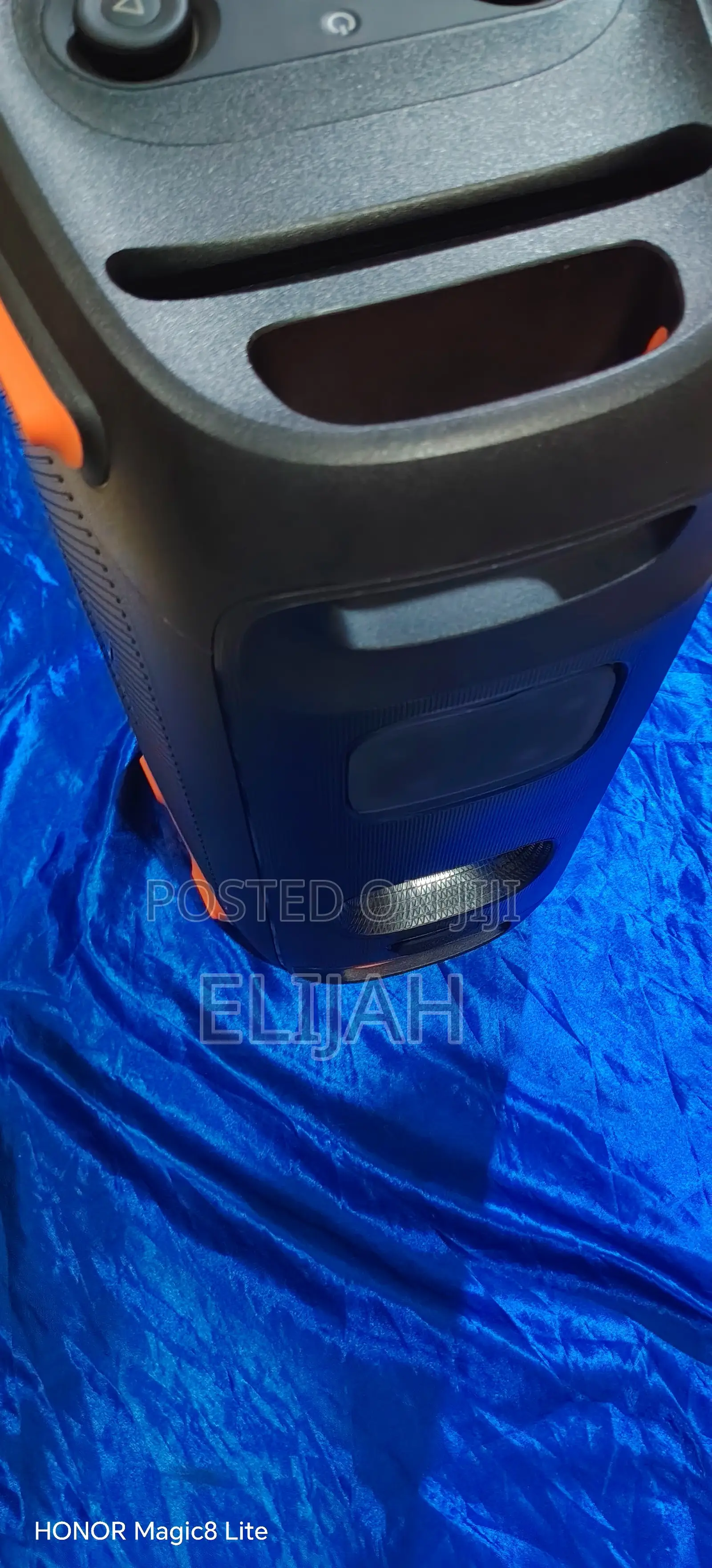 Party Box JBL 110