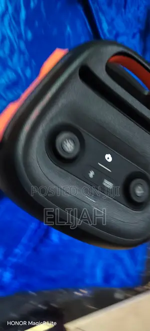 Party Box JBL 110
