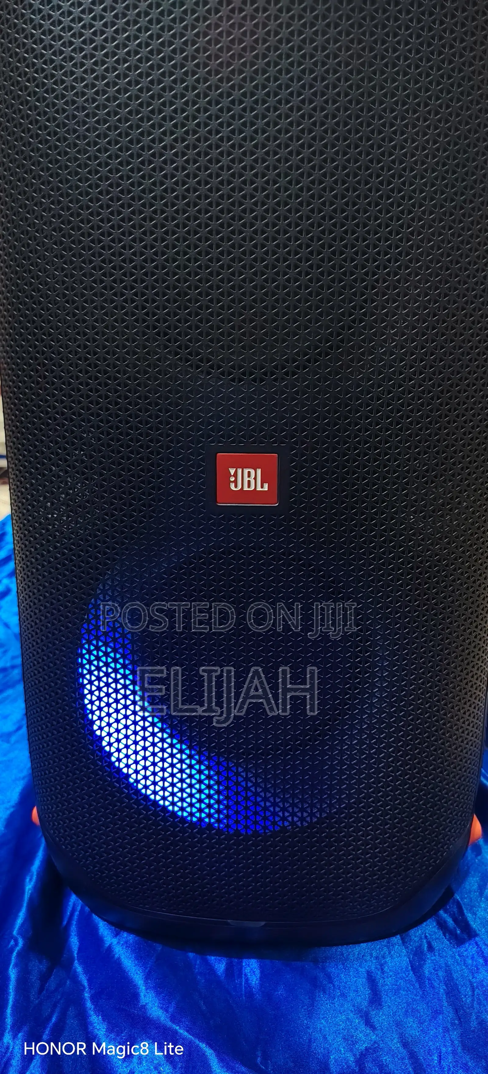 Party Box JBL 110