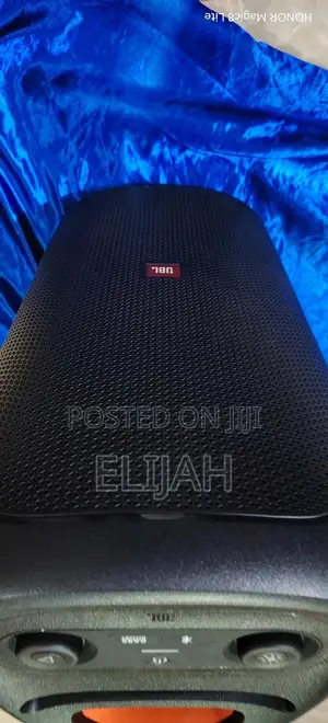 Party Box JBL 110