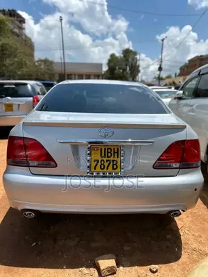 Toyota Crown 2008