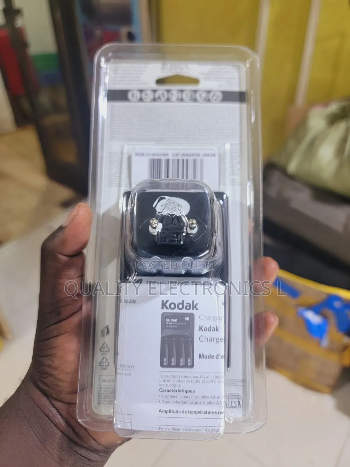 Kodak AA and Charger Pack