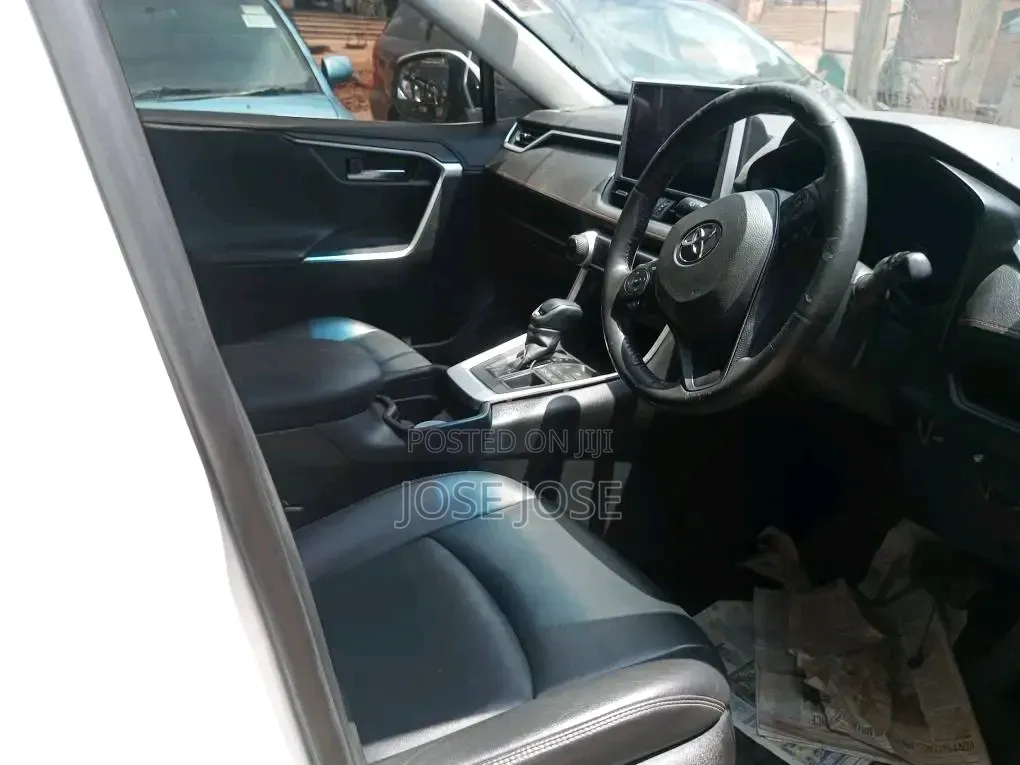 Toyota RAV4 Prime 2023 White