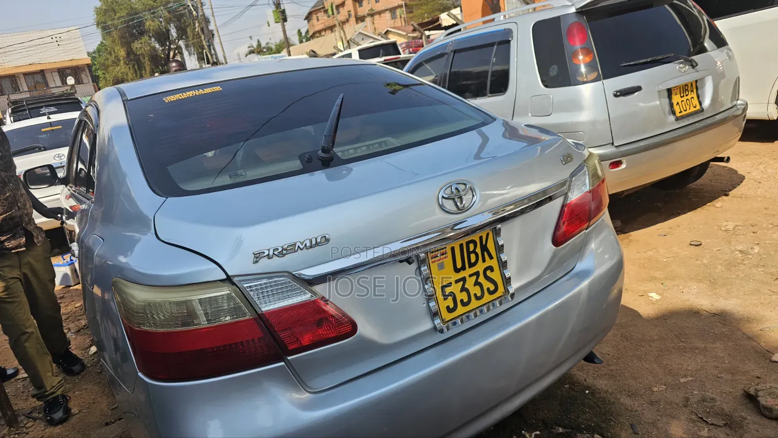 Toyota Premio 2010 Silver