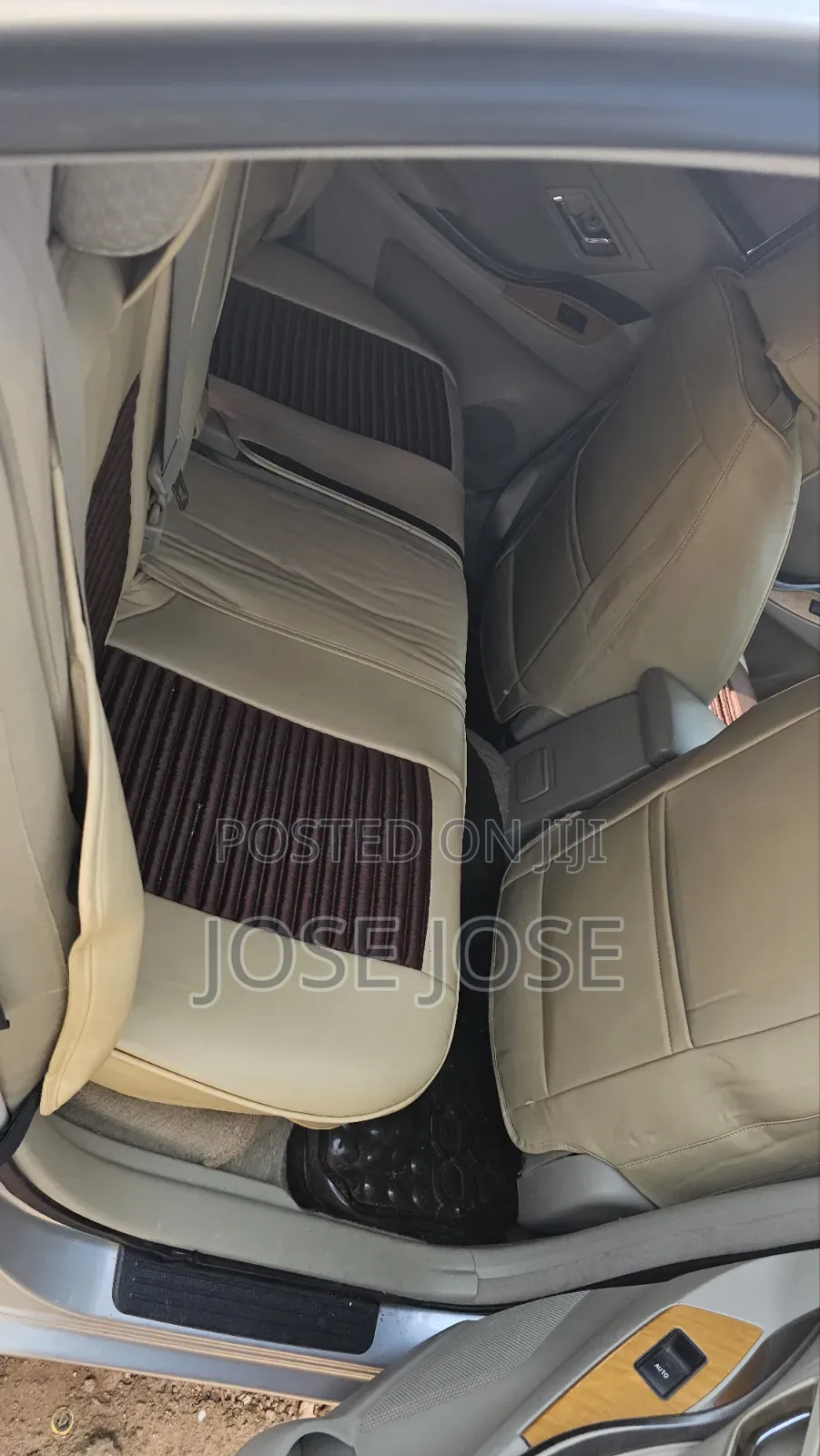 Toyota Premio 2010 Silver