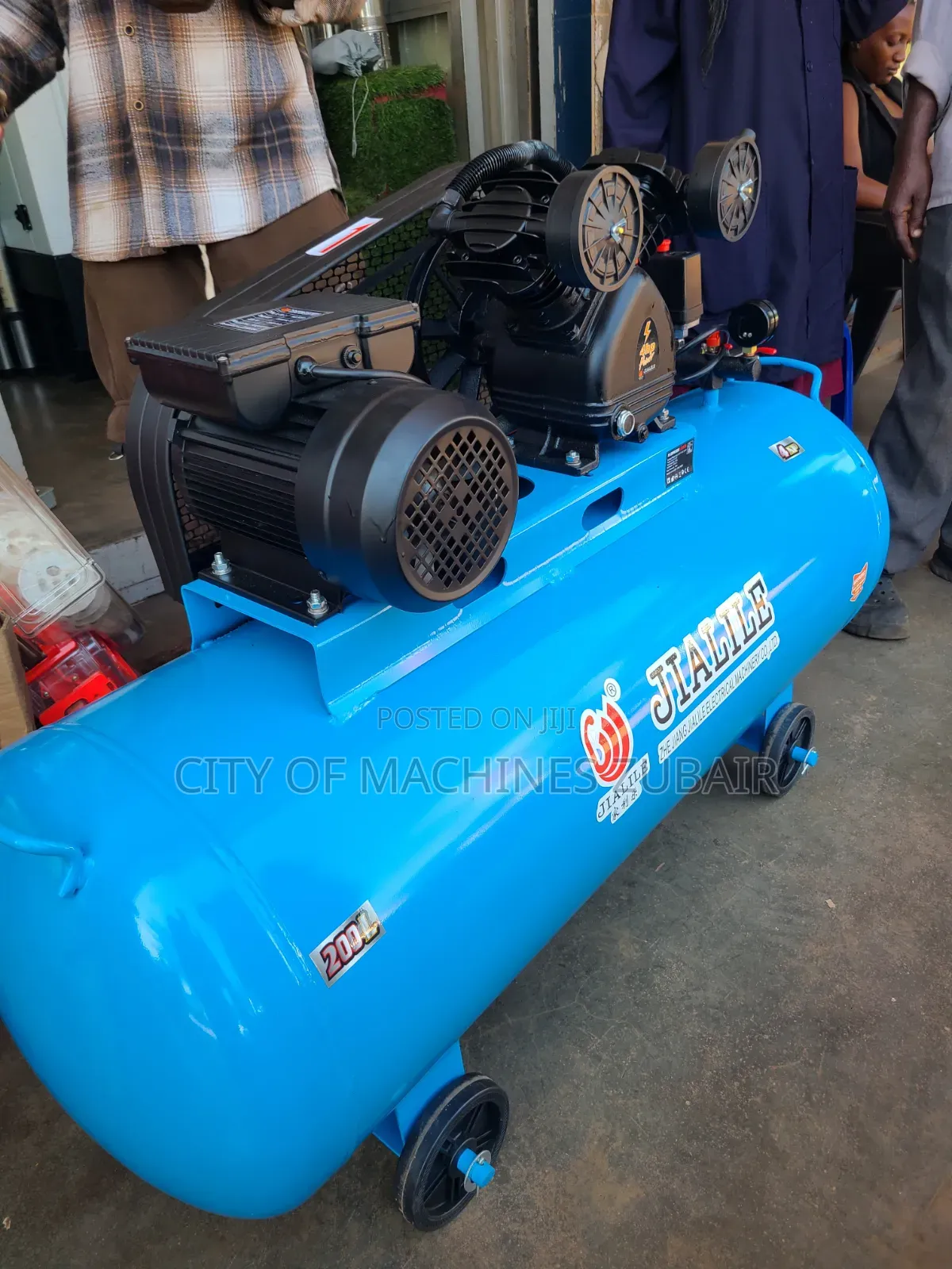 Air Compressor 200L