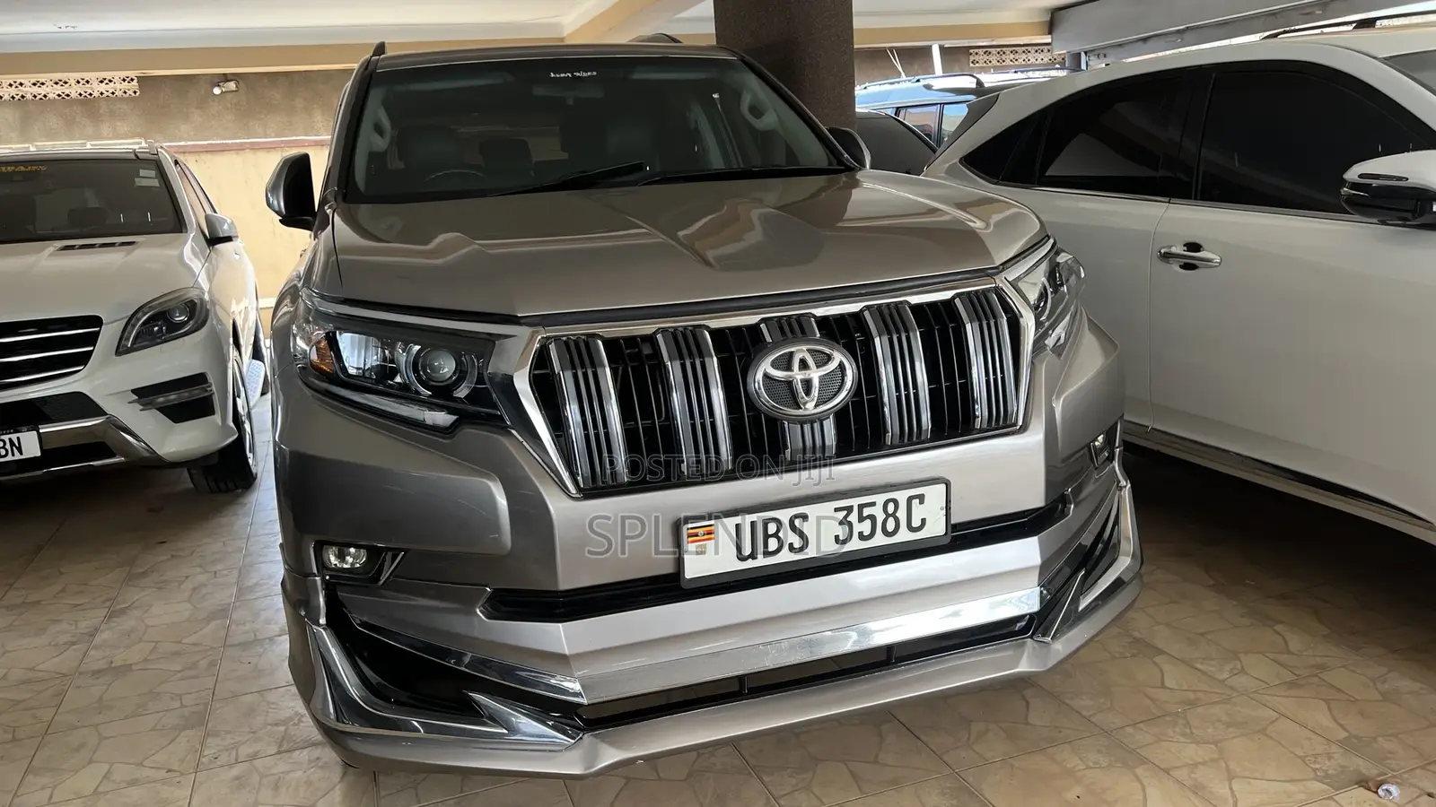 Toyota Land Cruiser Prado 2016 Gray