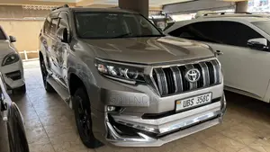 Toyota Land Cruiser Prado 2016 Gray