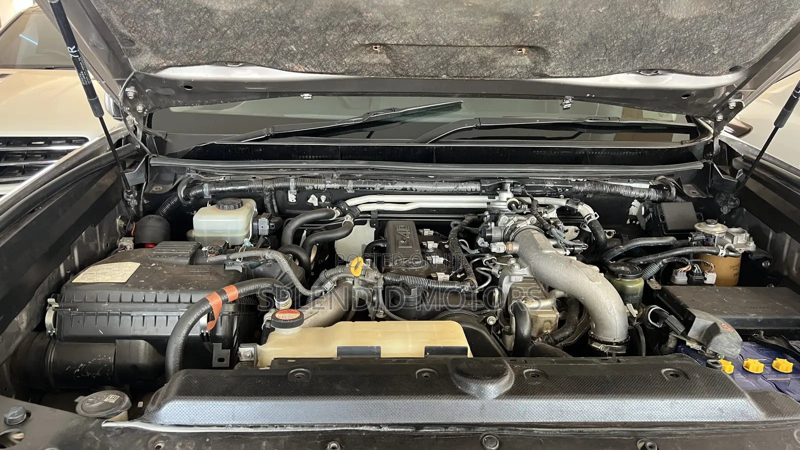Toyota Land Cruiser Prado 2016 Gray