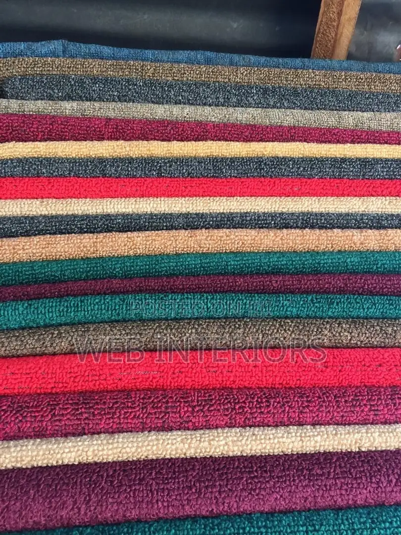 Elegant Wall to Wall Woolen Carpets