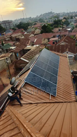 Hybrid Solar System