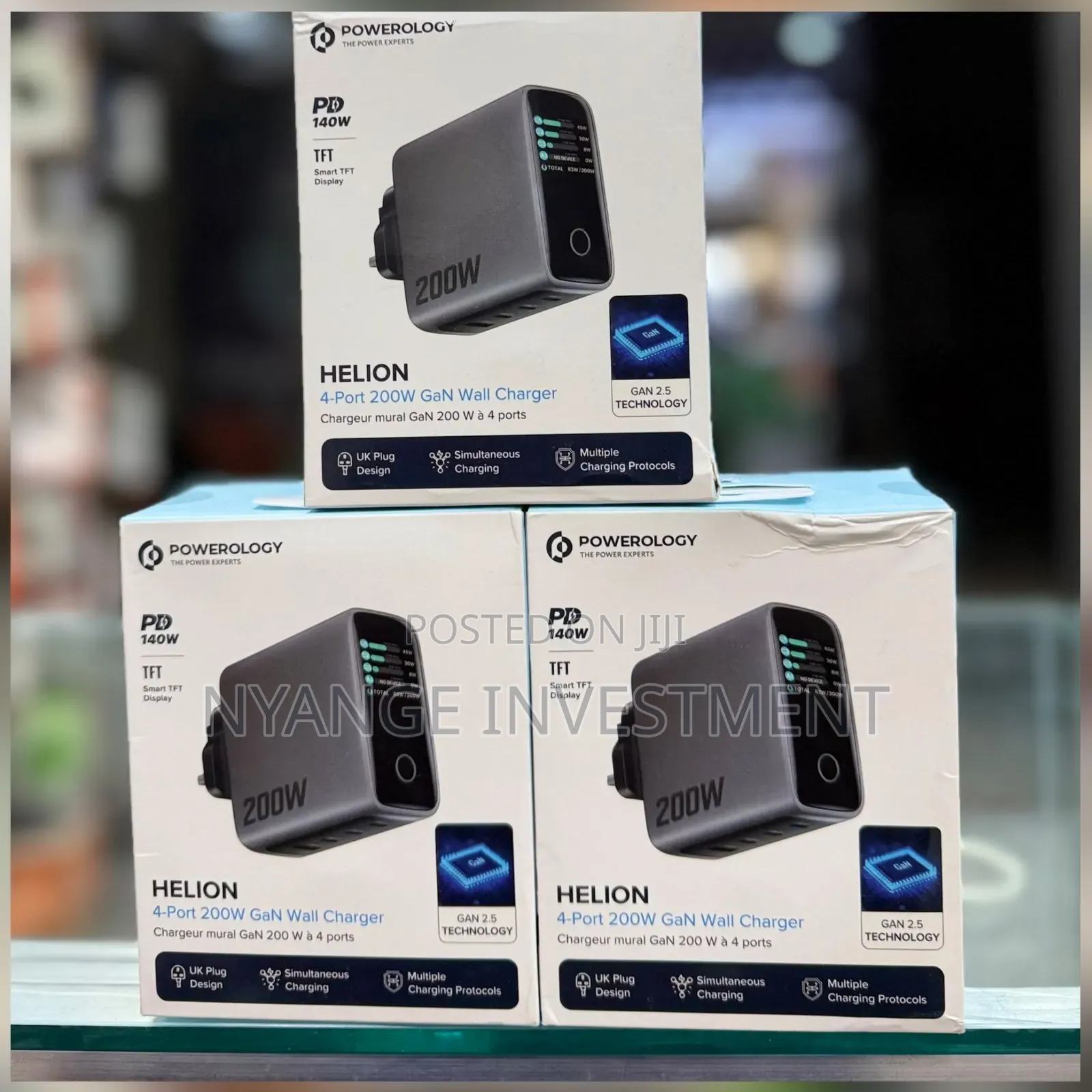 Powerology Helion 4-Port 200W GaN Wall Charger