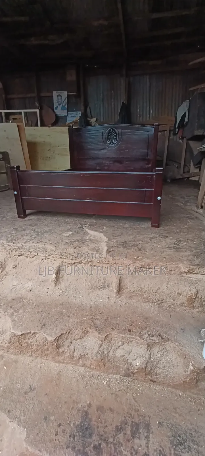 Musambya Wood Panel Bed 6×5ft