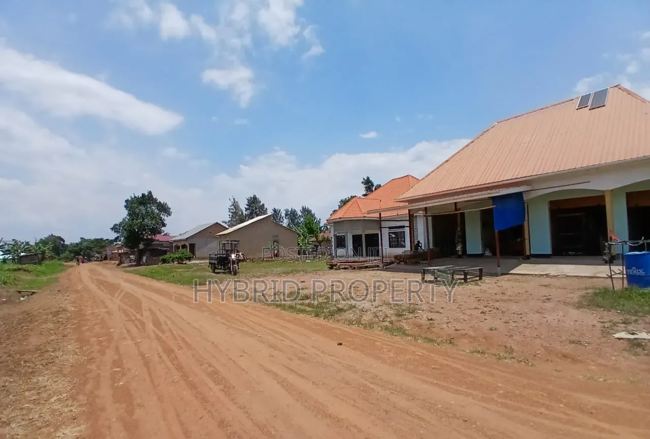 Prime Plots for Sale at Gobero~Luwano Land Estate Along Hoima Road.