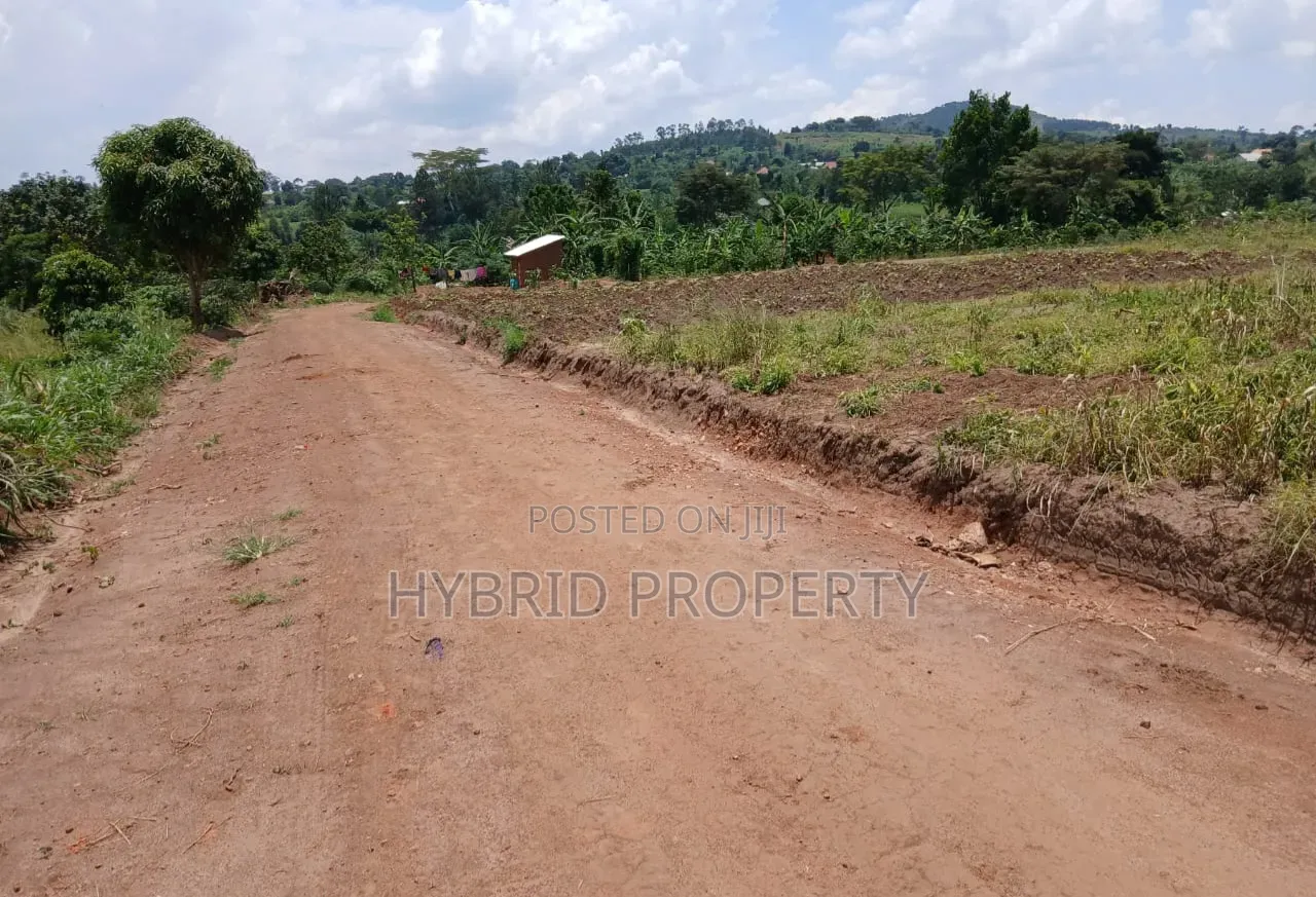 Prime Plots for Sale at Gobero~Luwano Land Estate Along Hoima Road.