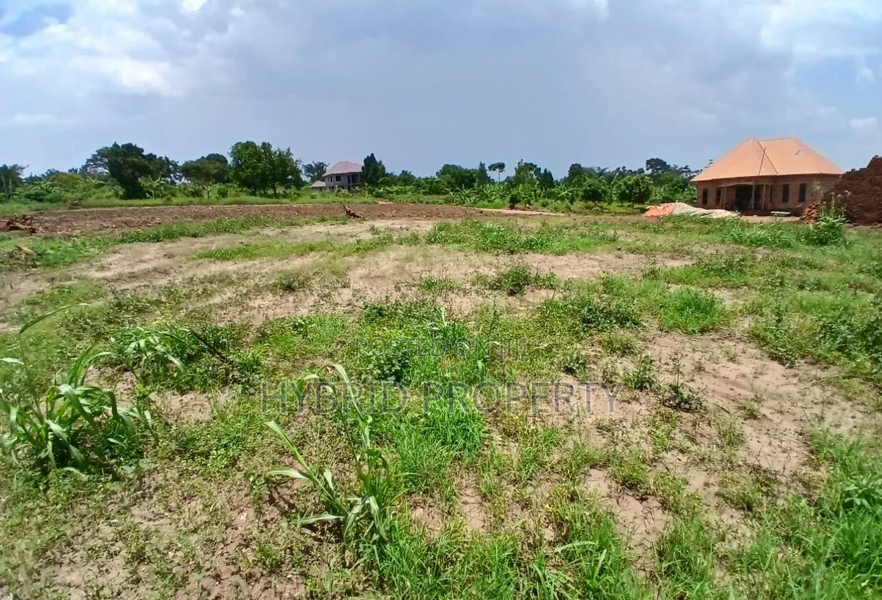 Prime Plots for Sale at Gobero~Luwano Land Estate Along Hoima Road.
