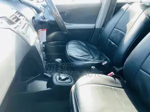 Toyota Vitz 2007