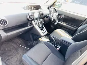 Toyota Corolla Rumion Hatchback 1.5 FWD 2012