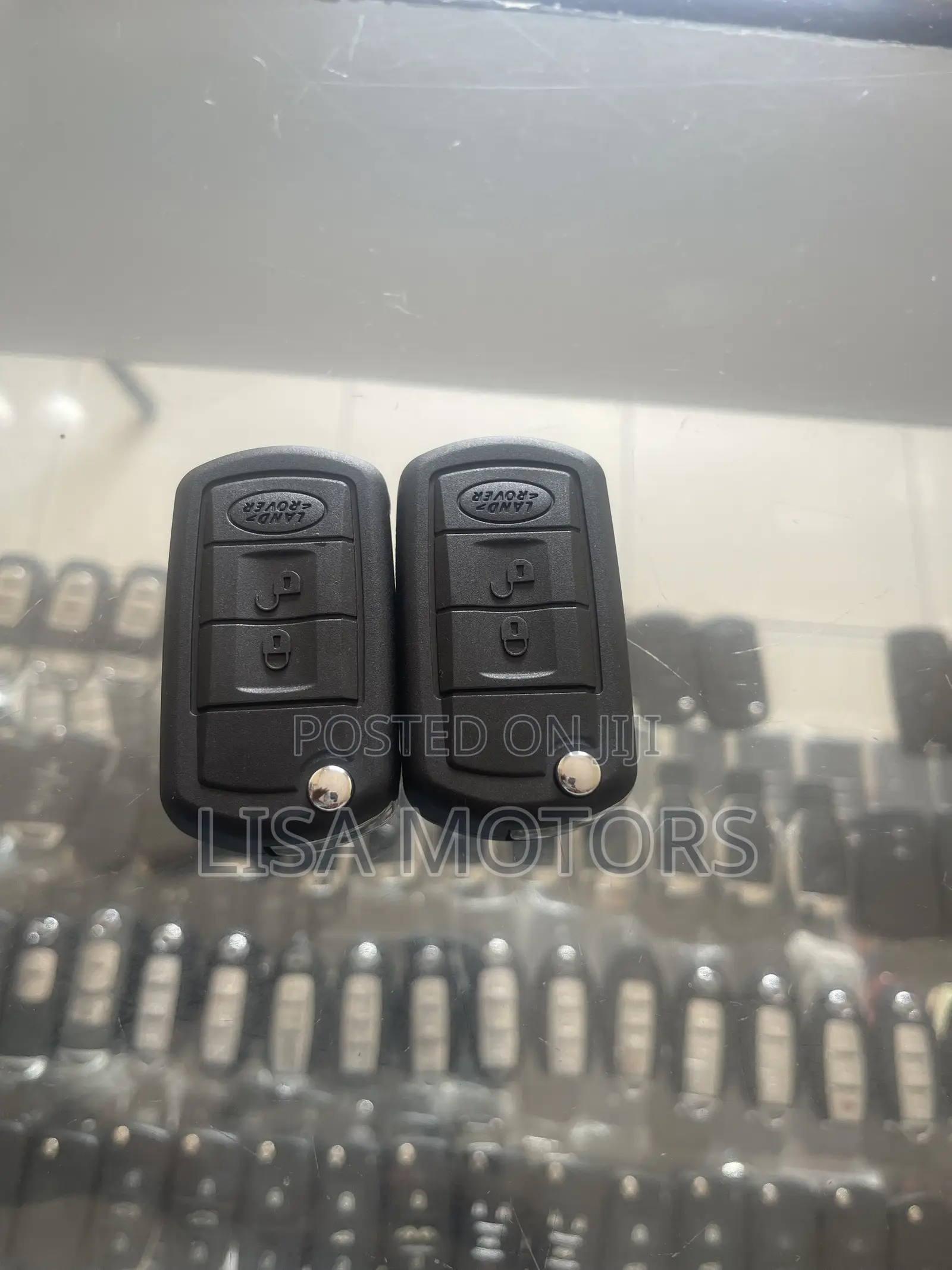 Land Rover Housing