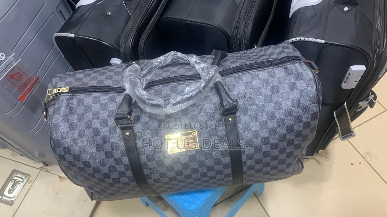 Louis Vuitton Damier Canvas Keepall Travel Duffle Bag