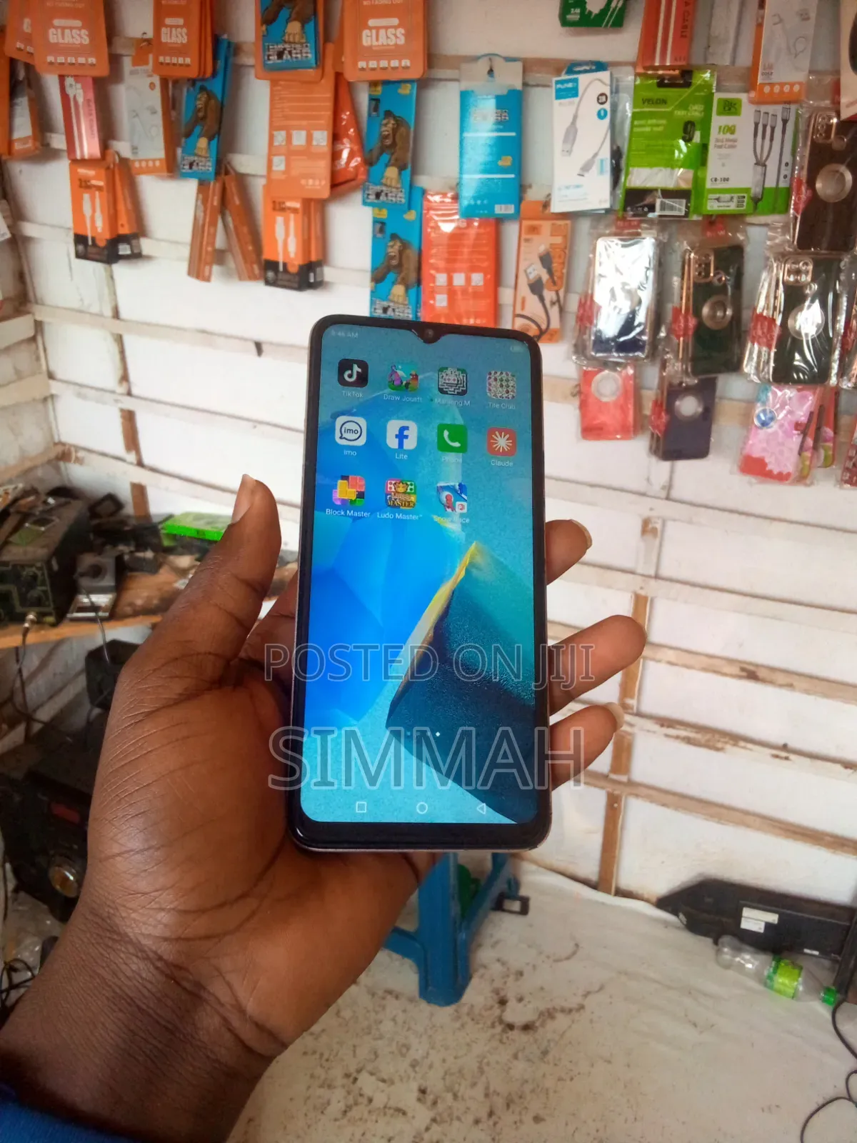 Infinix Hot 30i 128 GB Orange
