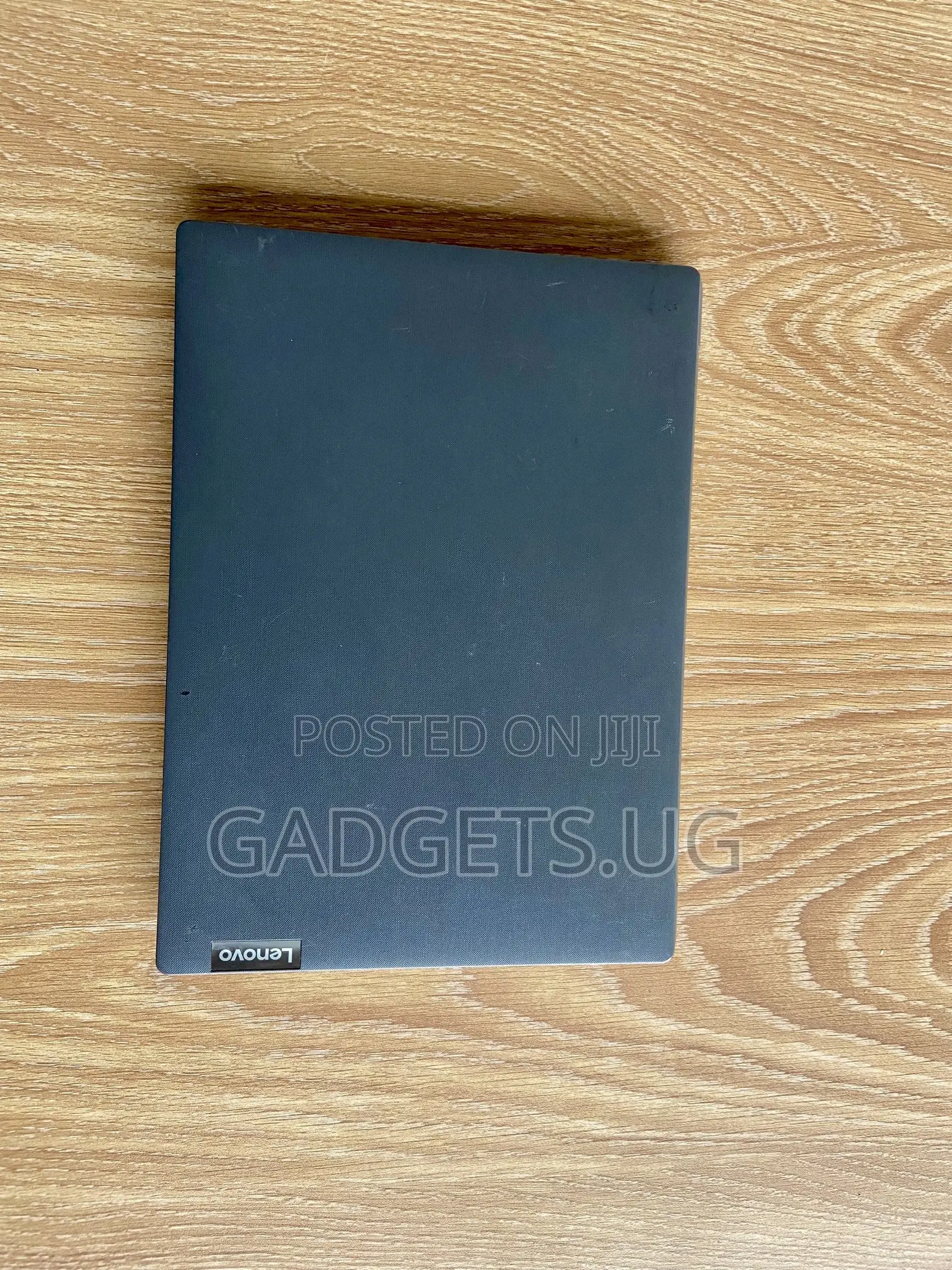 Laptop Lenovo V14 G4 IRU 8GB Intel Core i3 SSD 1T