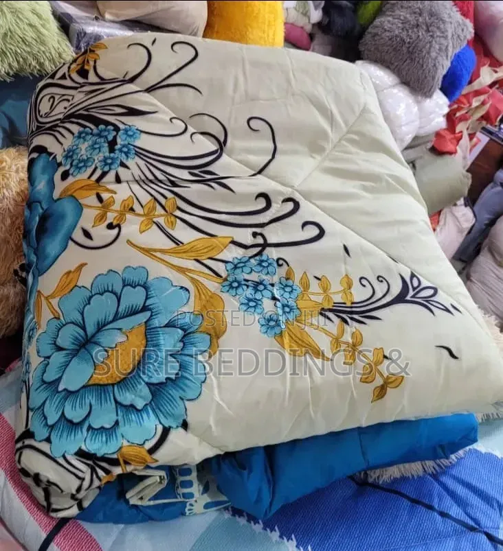 5*6 Janzi Comforters