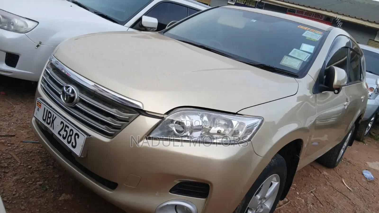 Toyota Vanguard 2009 Gold