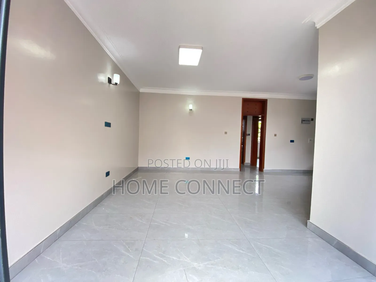 2bdrm Apartment in Muyenga Tank Hill, Central Division for rent