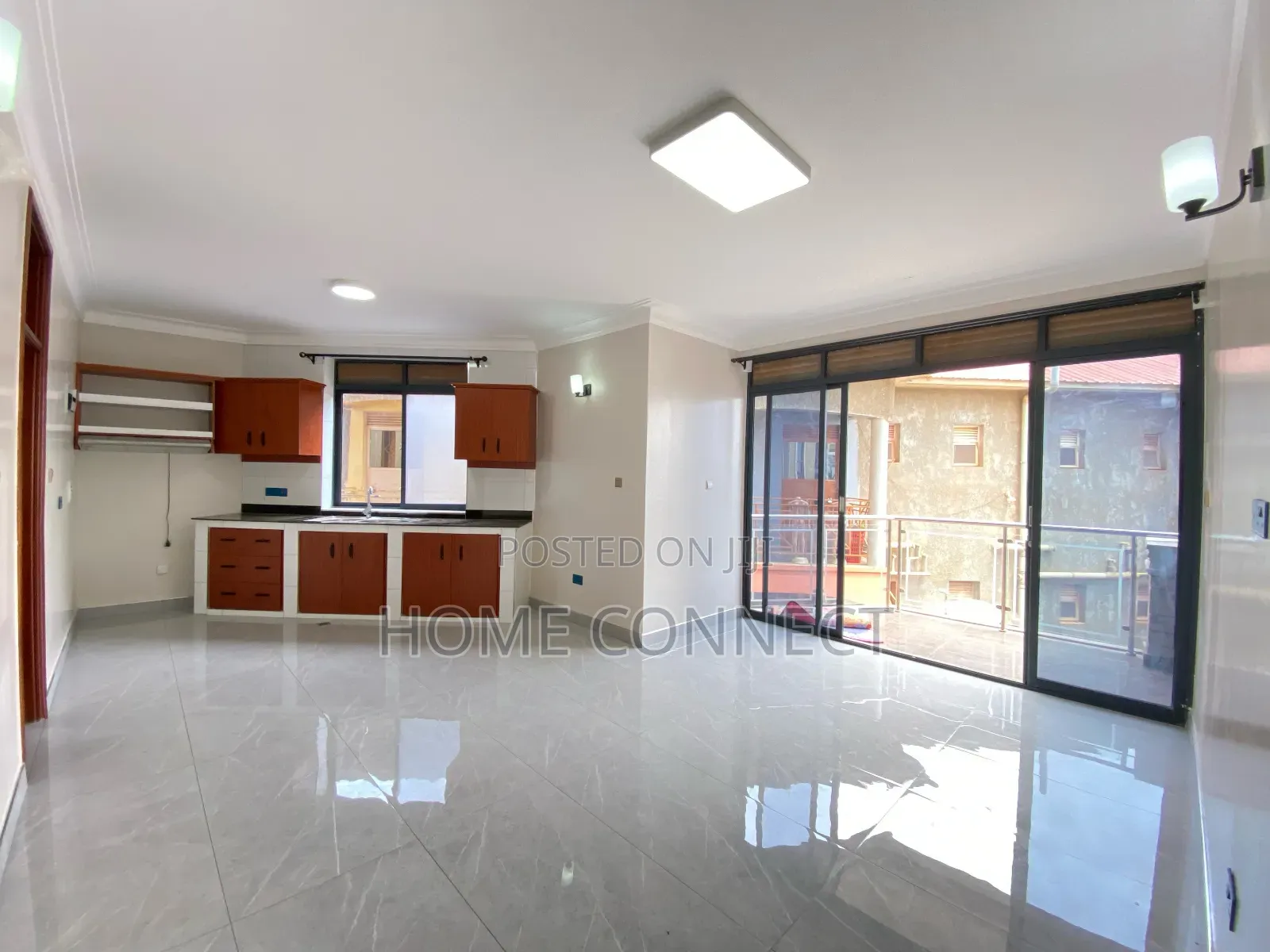 2bdrm Apartment in Muyenga Tank Hill, Central Division for rent