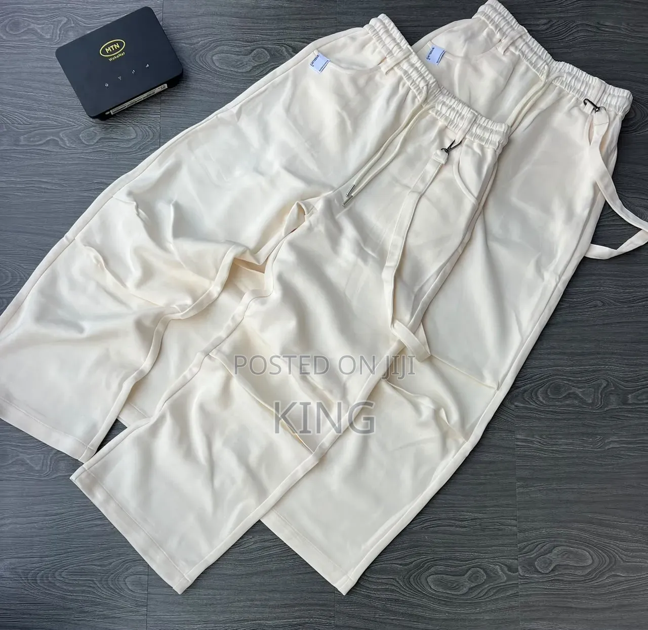 Pure Money Cream Sweater Pants