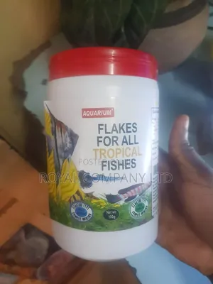 Aquarium Flakes for All Tropical Fish