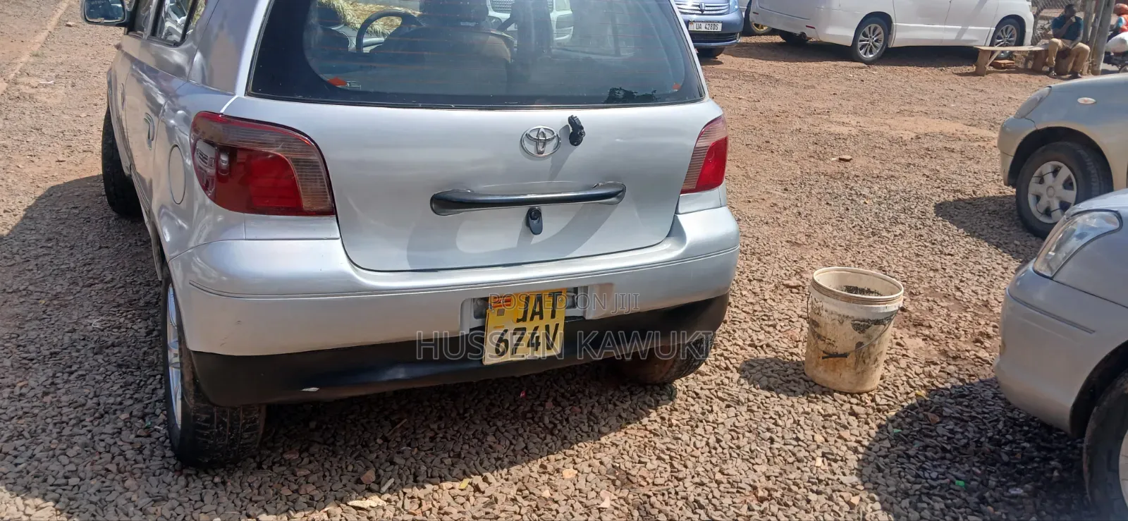 Toyota Vitz 2002 Silver
