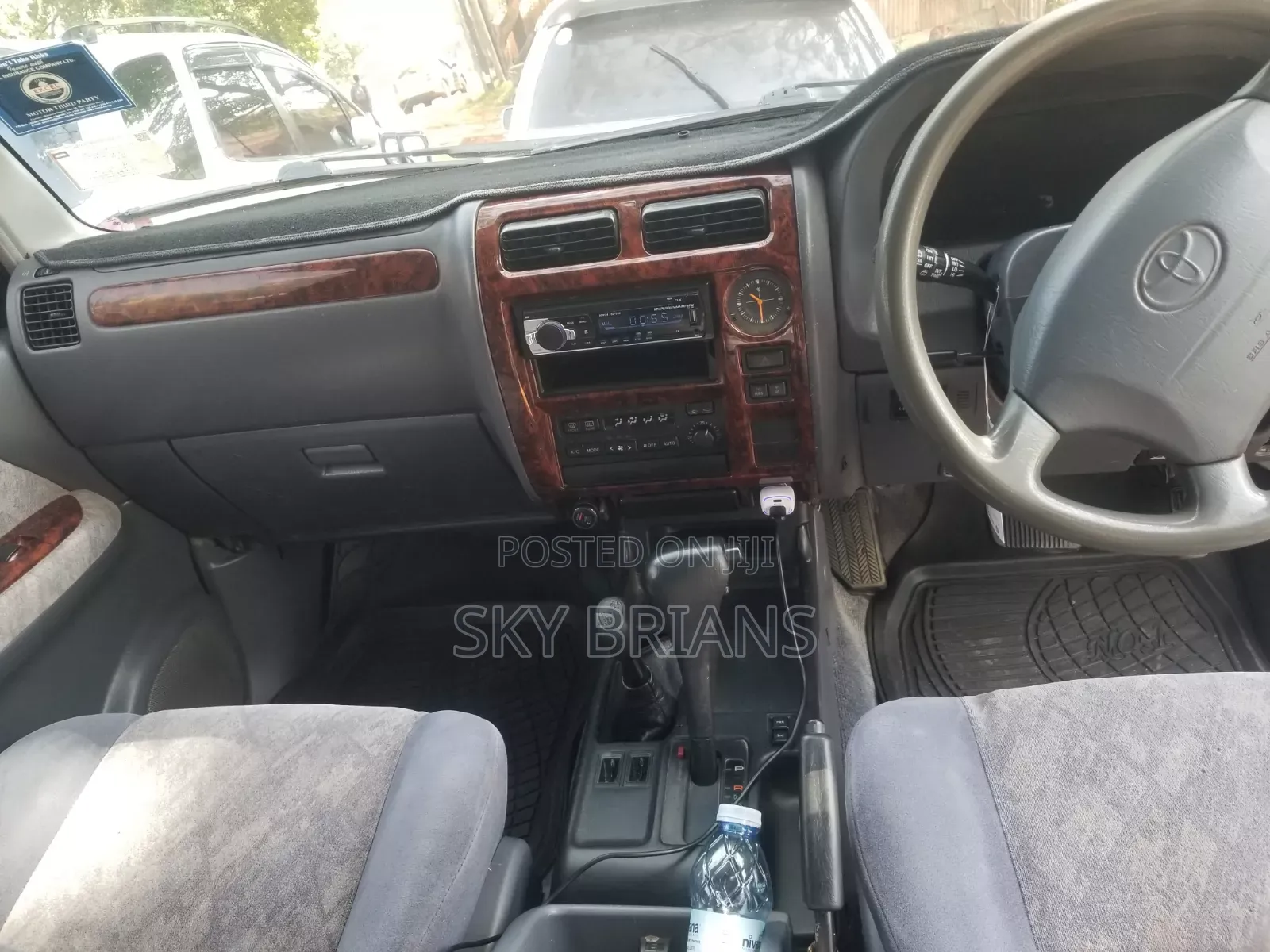 Toyota Land Cruiser Prado 2.7 5dr 2002 Silver