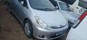 Toyota Wish 2007 Silver
