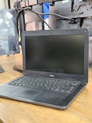 Laptop Dell Latitude 3380 8GB Intel Core i3 SSD 256GB
