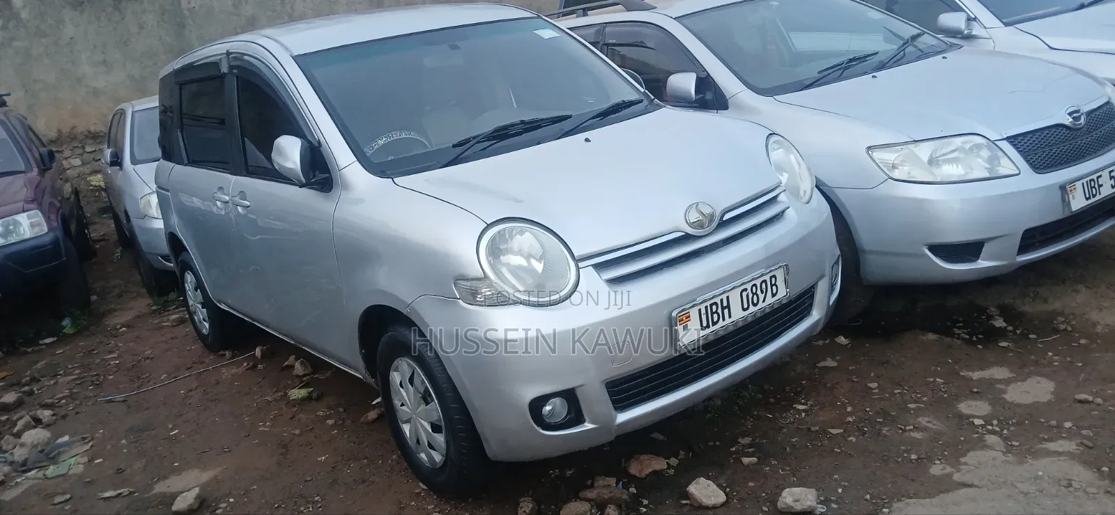 Toyota Sienta 2005 Silver
