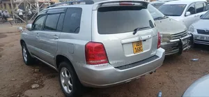 Toyota Kluger 2005 Silver