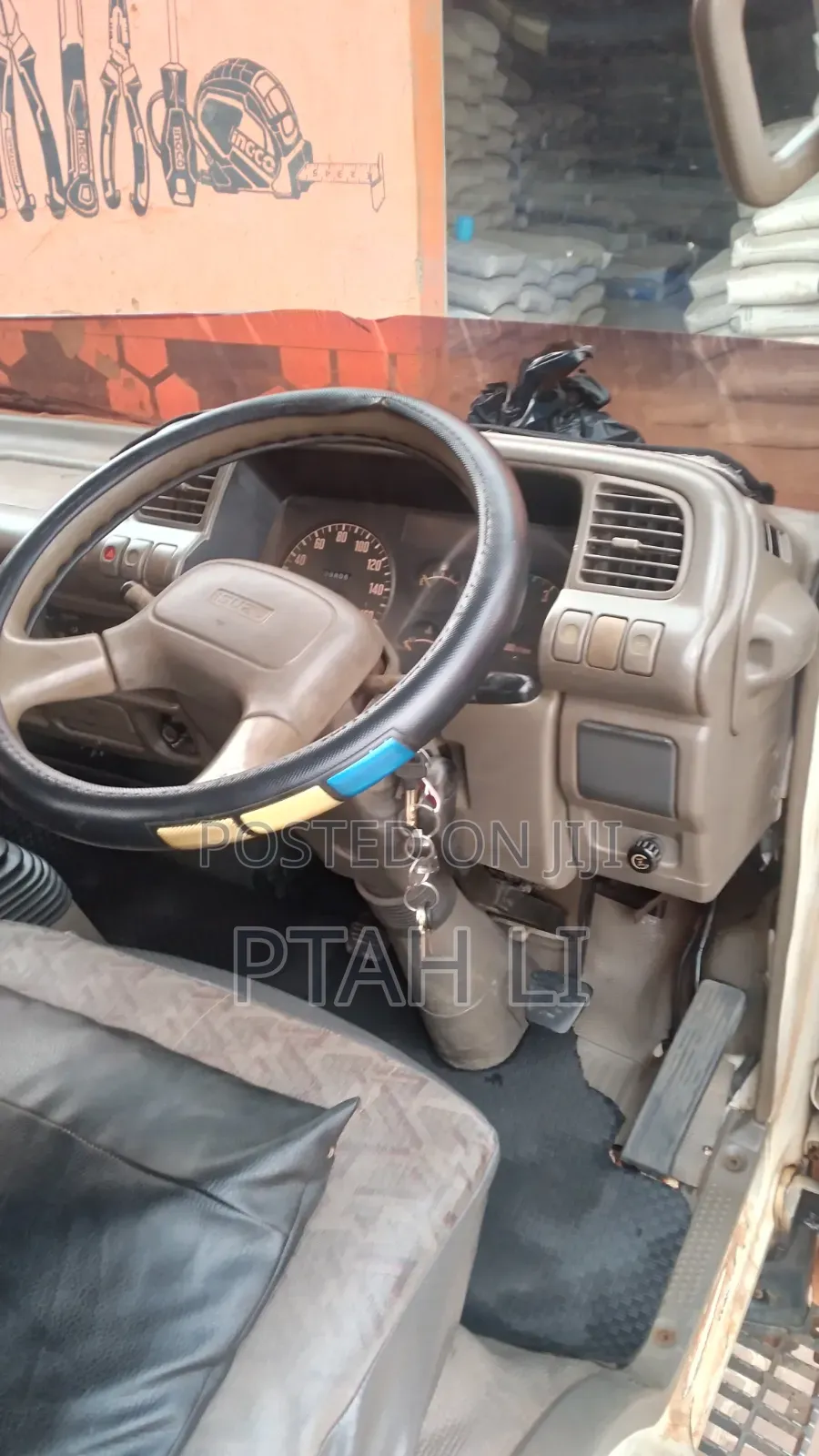 Isuzu Elf Light Truck Up for Sale