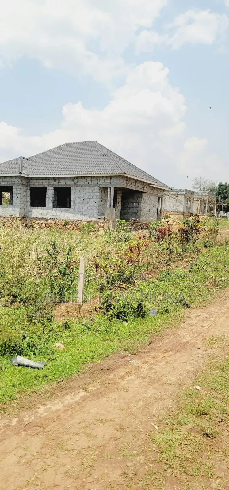 Quick Sale 100*50ft Land Title Kitende