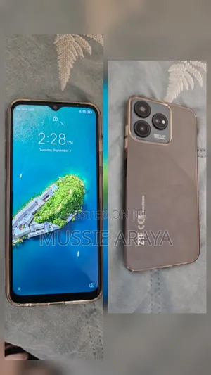 ZTE Blade V50 Design 4G 256 GB Gray