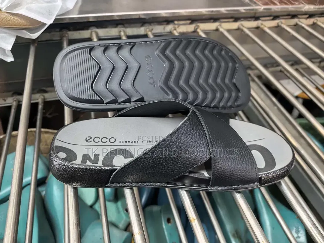 Men Ecco Sandles Black