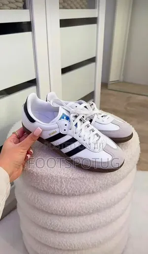 Samba Unisex Sneakers