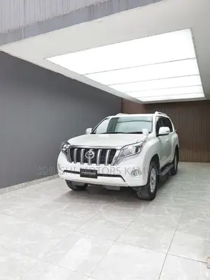 Toyota Land Cruiser Prado 2.8 2017 White