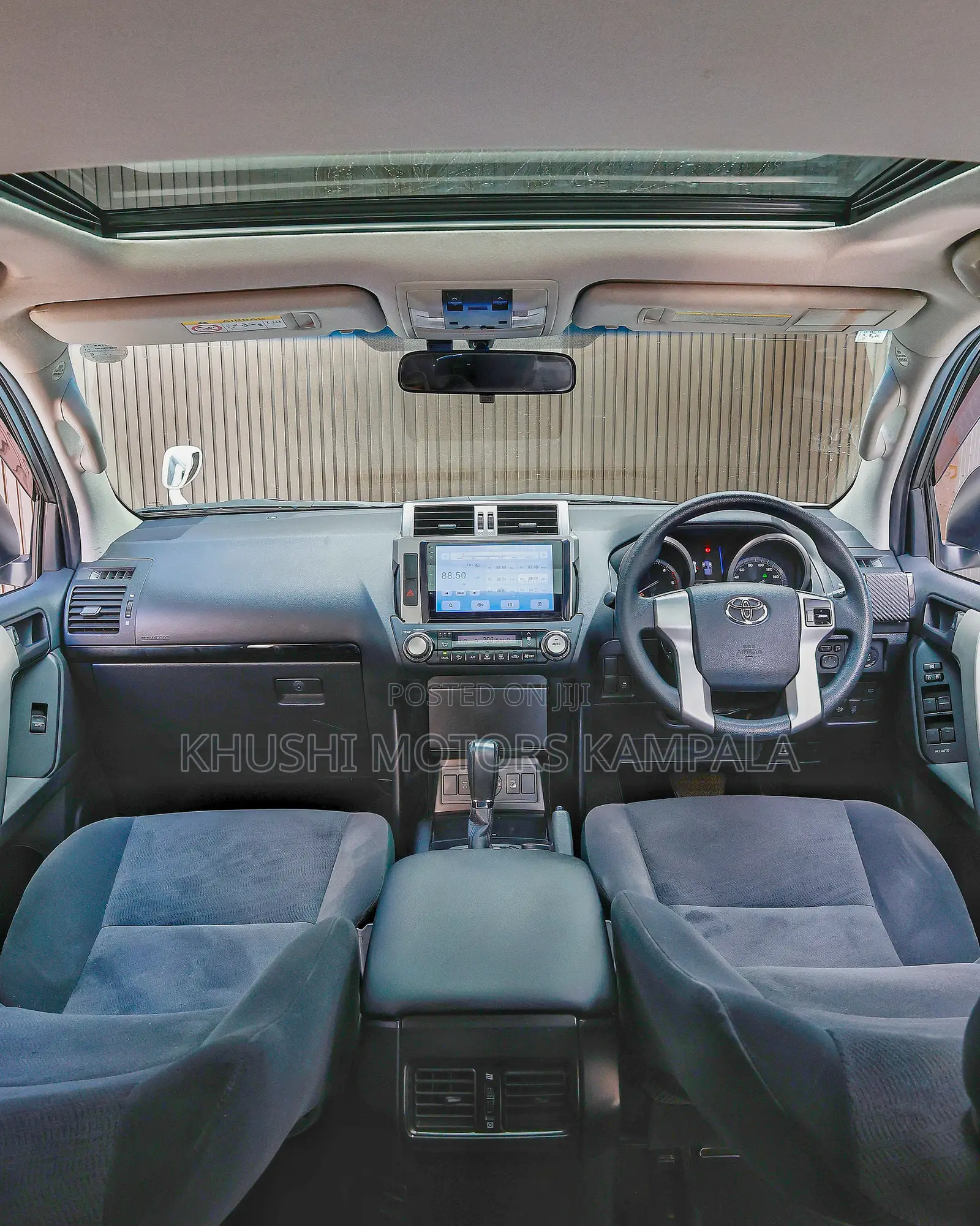 Toyota Land Cruiser Prado 2.8 2017 White