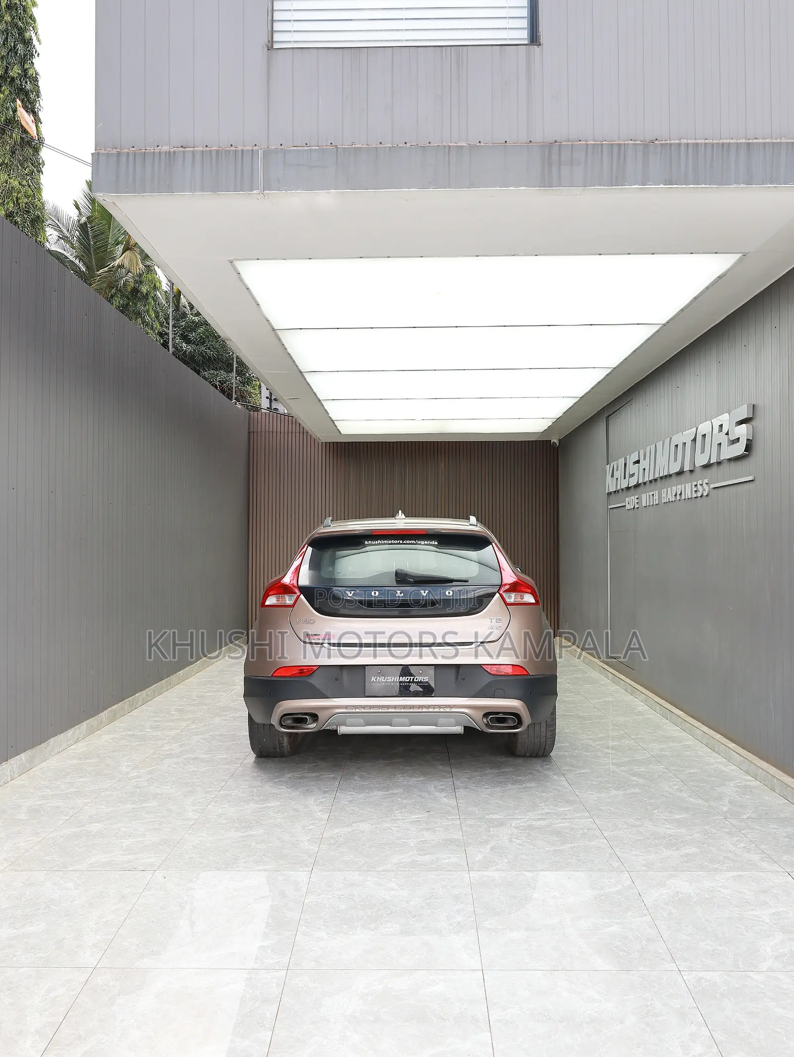 Volvo V40 2013 Brown