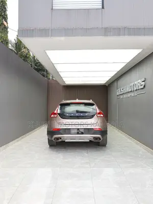 Volvo V40 2013 Brown