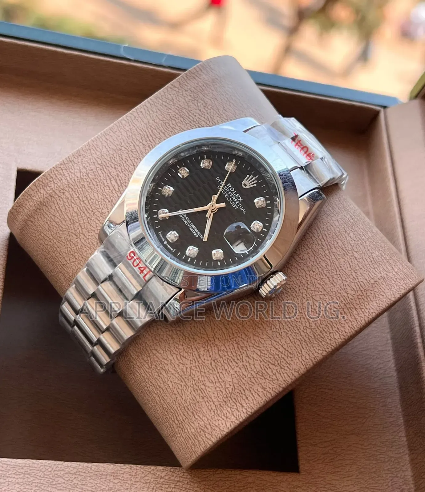 Unisex Analog Rolex Authentic Wrist Time Piece at 20% Discount Price