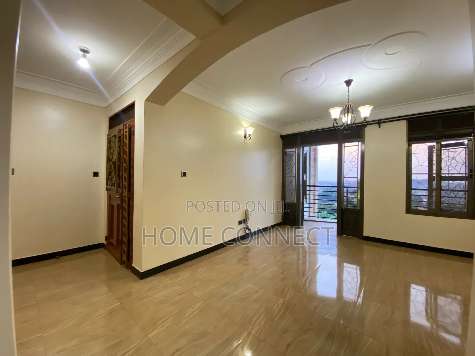 2bdrm Apartment in Mutungo, Central Division for rent